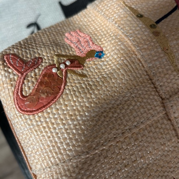 Rosetti Block Party Cancun Straw Handbag with Tropical Embroidery -Like New - Picture 9 of 15